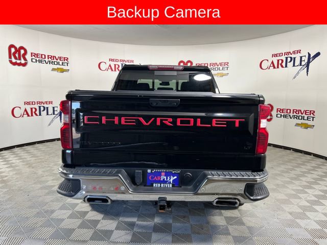 Used 2022 Chevrolet Silverado 1500 LT w/ Z71 Off-Road Package AWD/4WD image 7