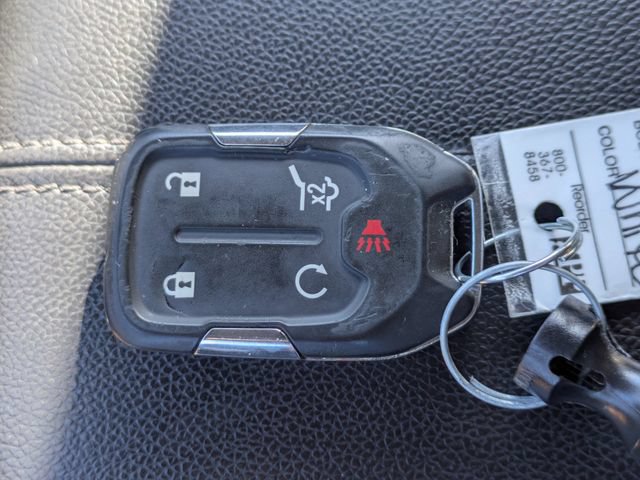 Used 2024 GMC Terrain SLT AWD/4WD image 33