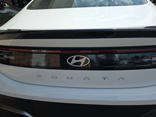 Used 2026 Hyundai Sonata Blue FWD image 6