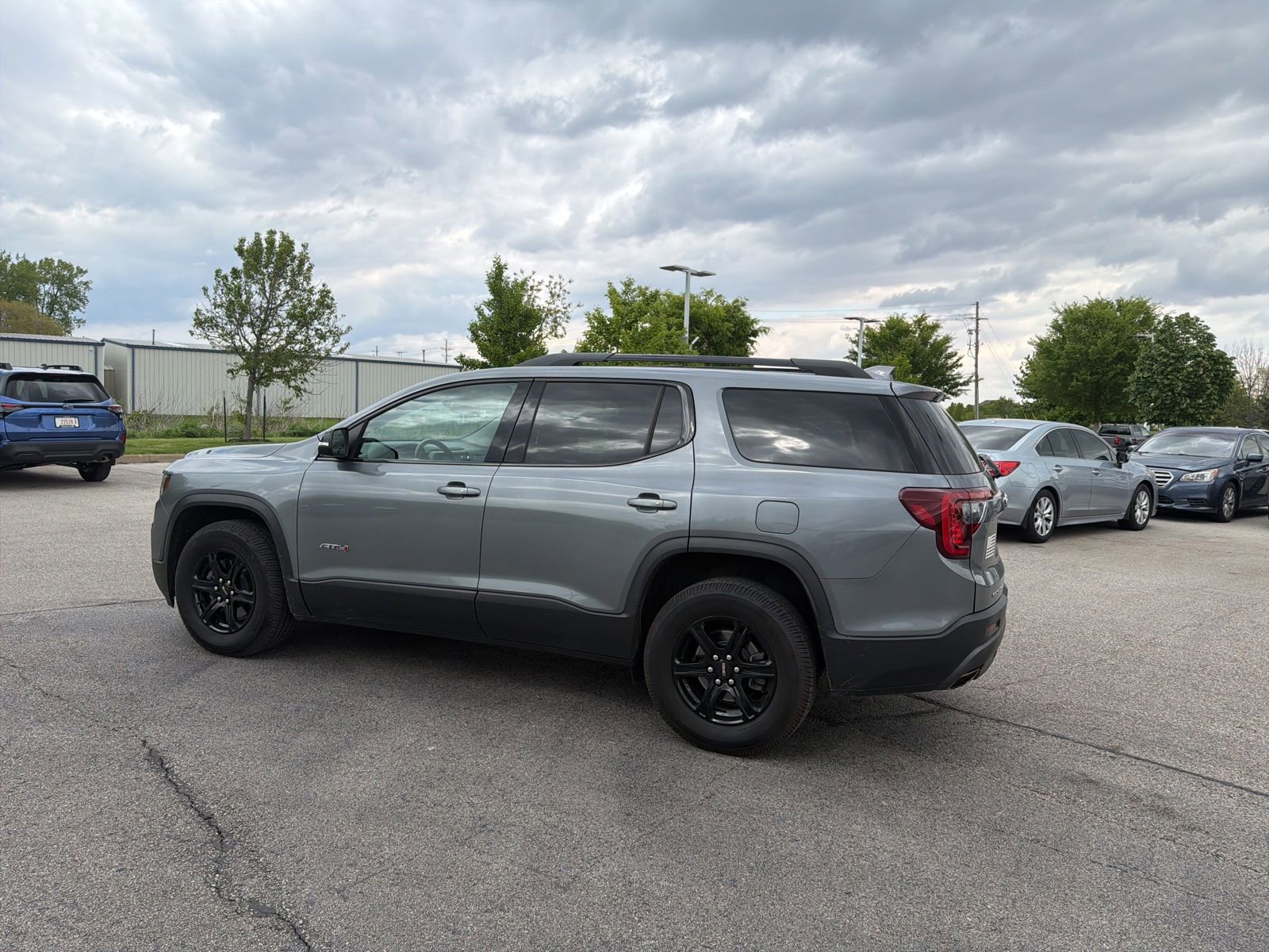 Used 2021 GMC Acadia AT4 w/ Preferred Package AWD/4WD image 19