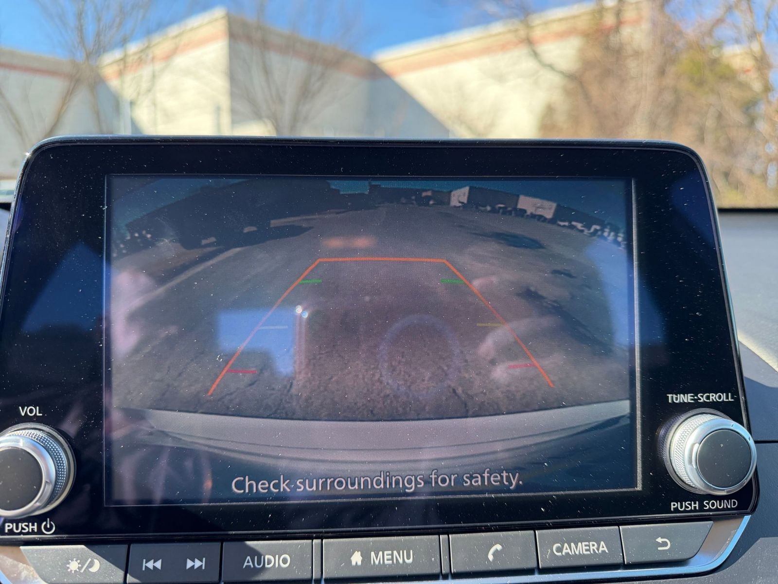 Used 2025 Nissan Altima 2.5 SV image 17