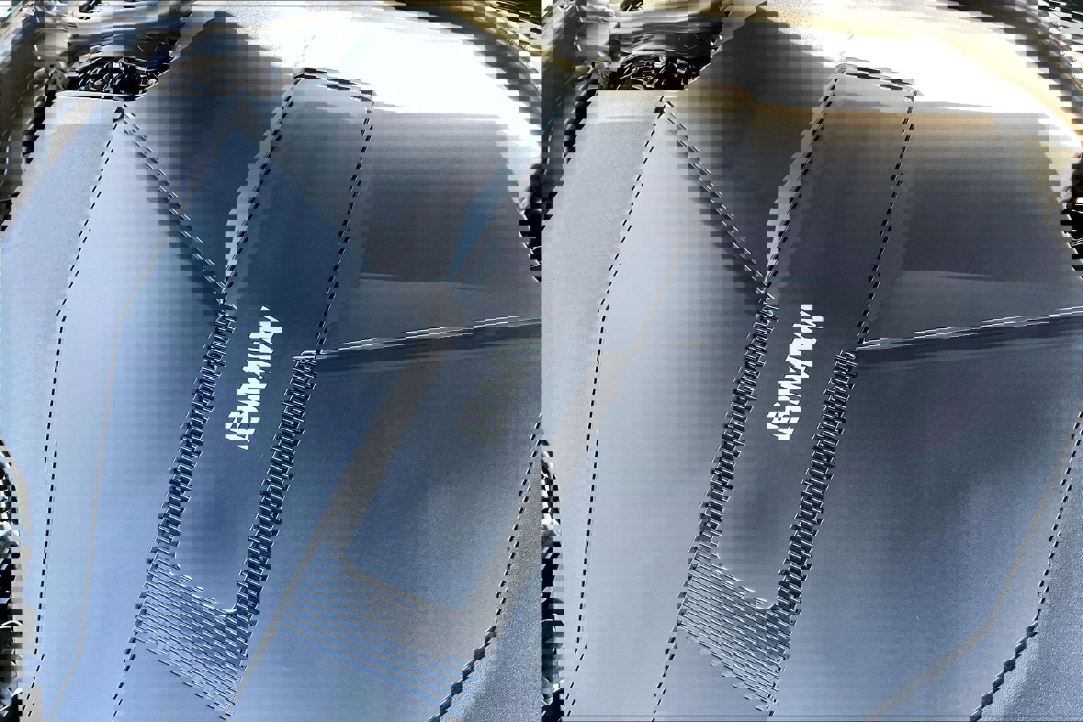 Used 2025 BMW i7 xDrive60 w/ Executive Package image 29