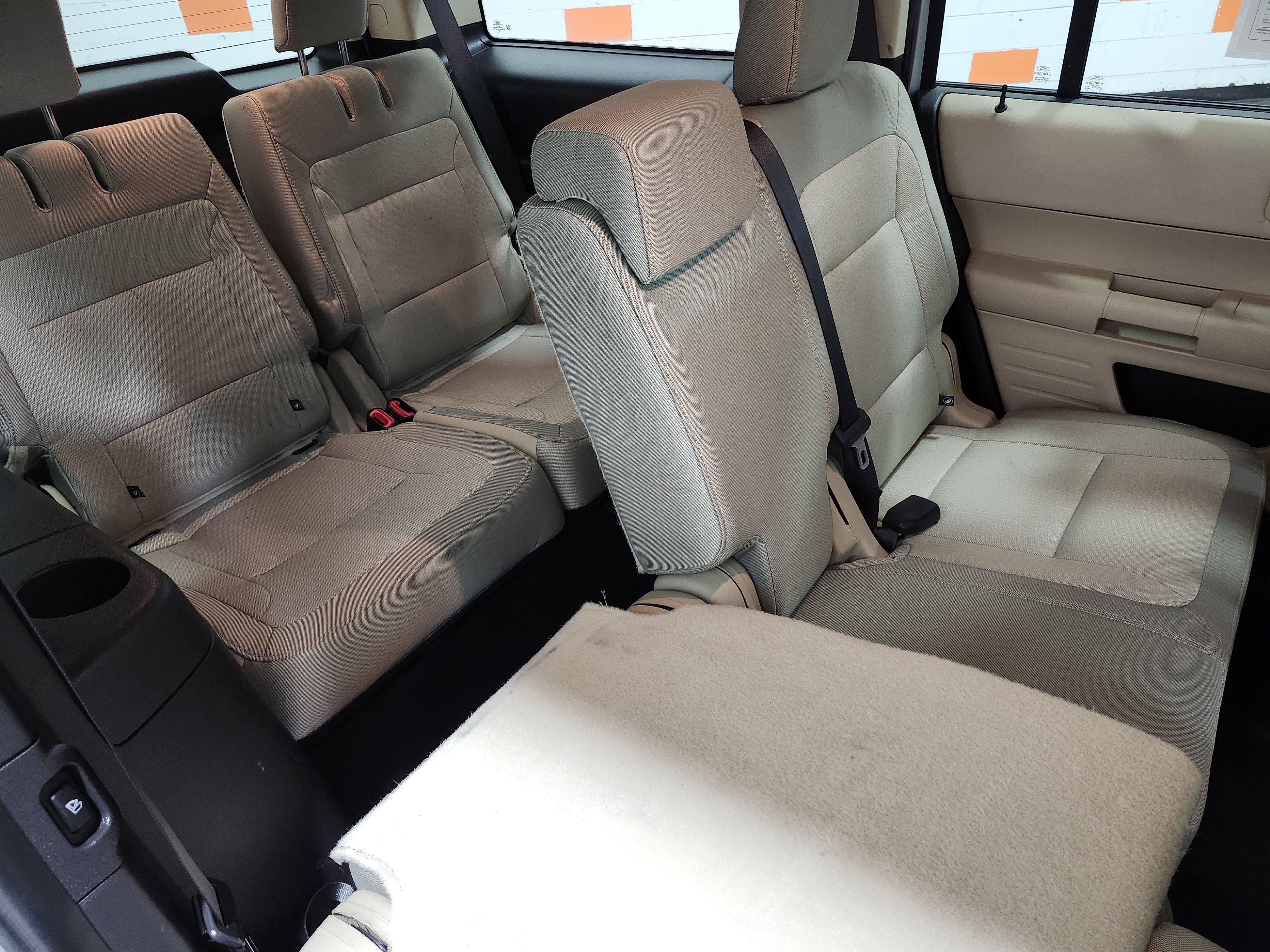 Used 2019 Ford Flex SE image 17