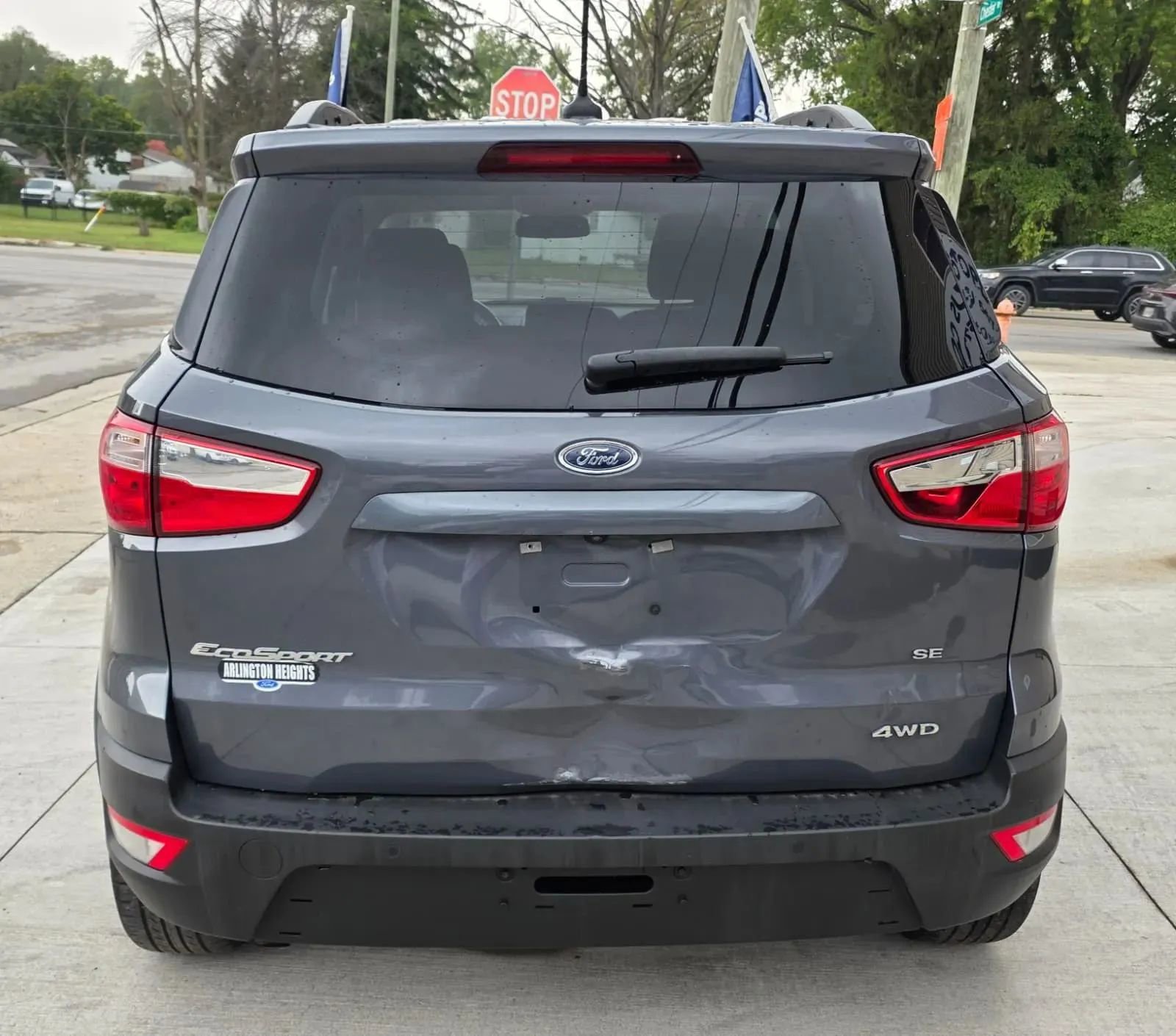 Used 2019 Ford EcoSport SE w/ SE Convenience Package image 4