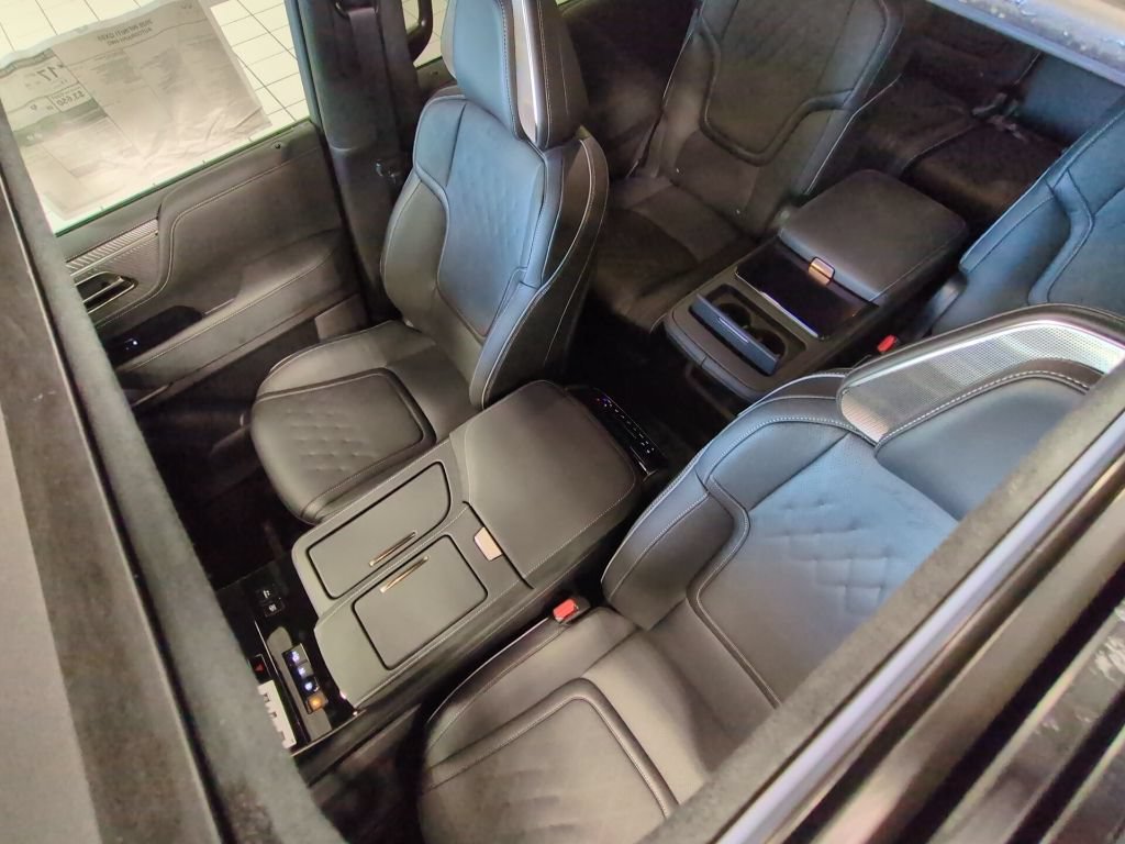 New 2026 INFINITI QX80 Autograph AWD/4WD image 7