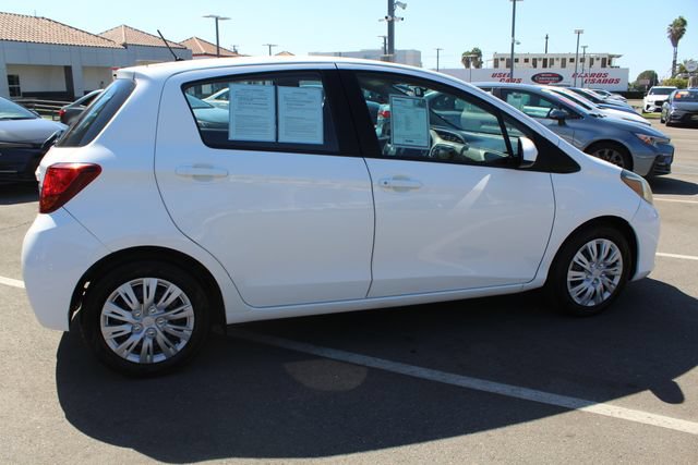 Used 2016 Toyota Yaris L FWD image 39