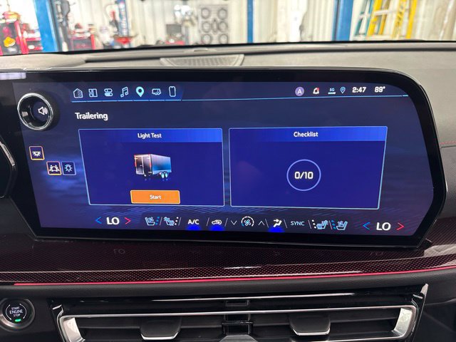 Used 2025 Chevrolet Traverse RS AWD/4WD image 31
