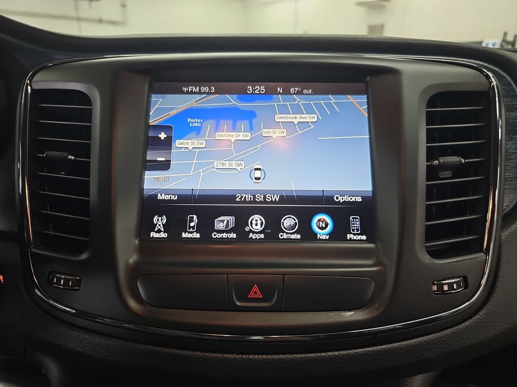 Used 2015 Chrysler 200 S w/ Navigation & Sound Group I FWD image 22