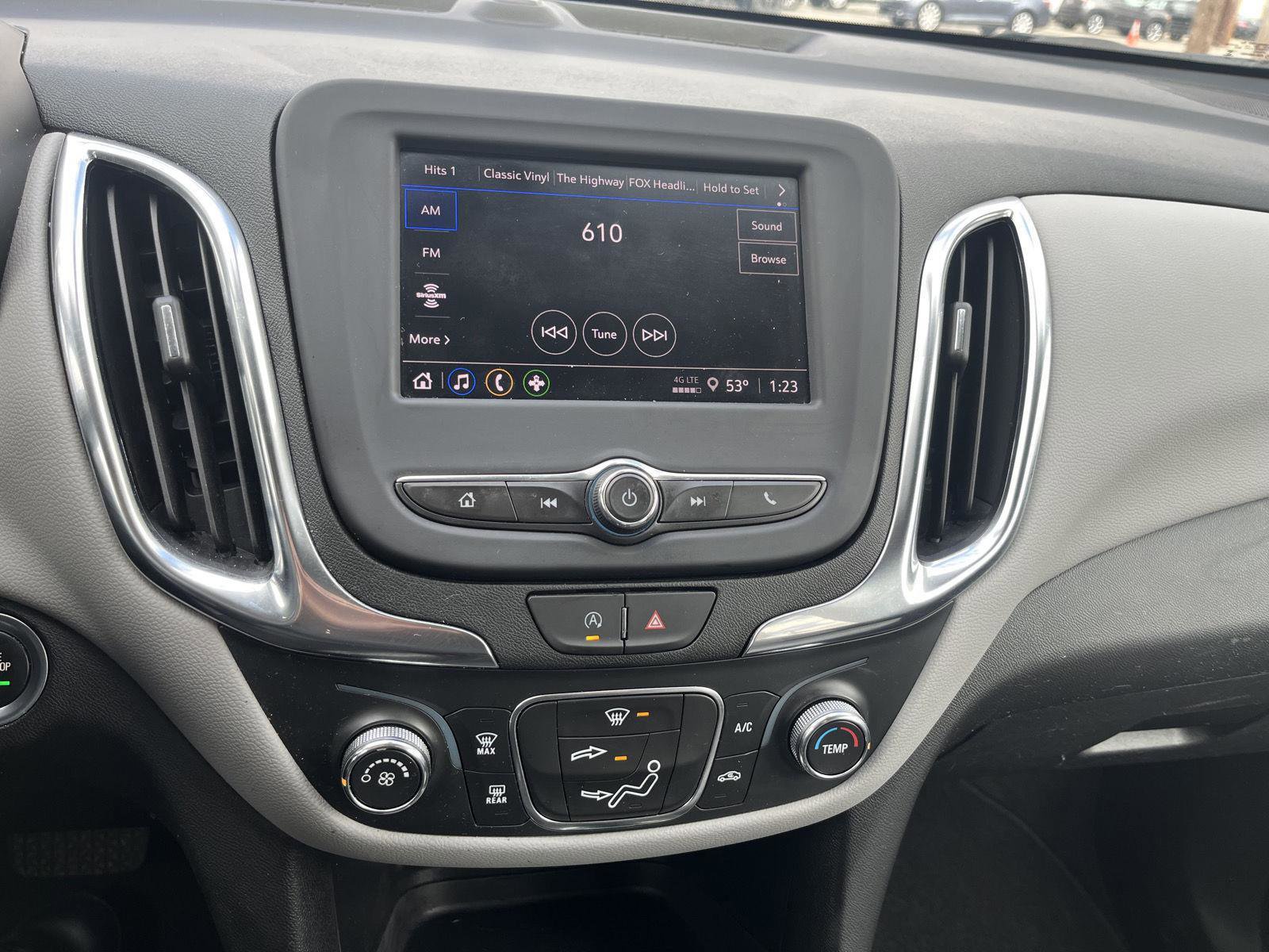 Used 2023 Chevrolet Equinox LS image 24