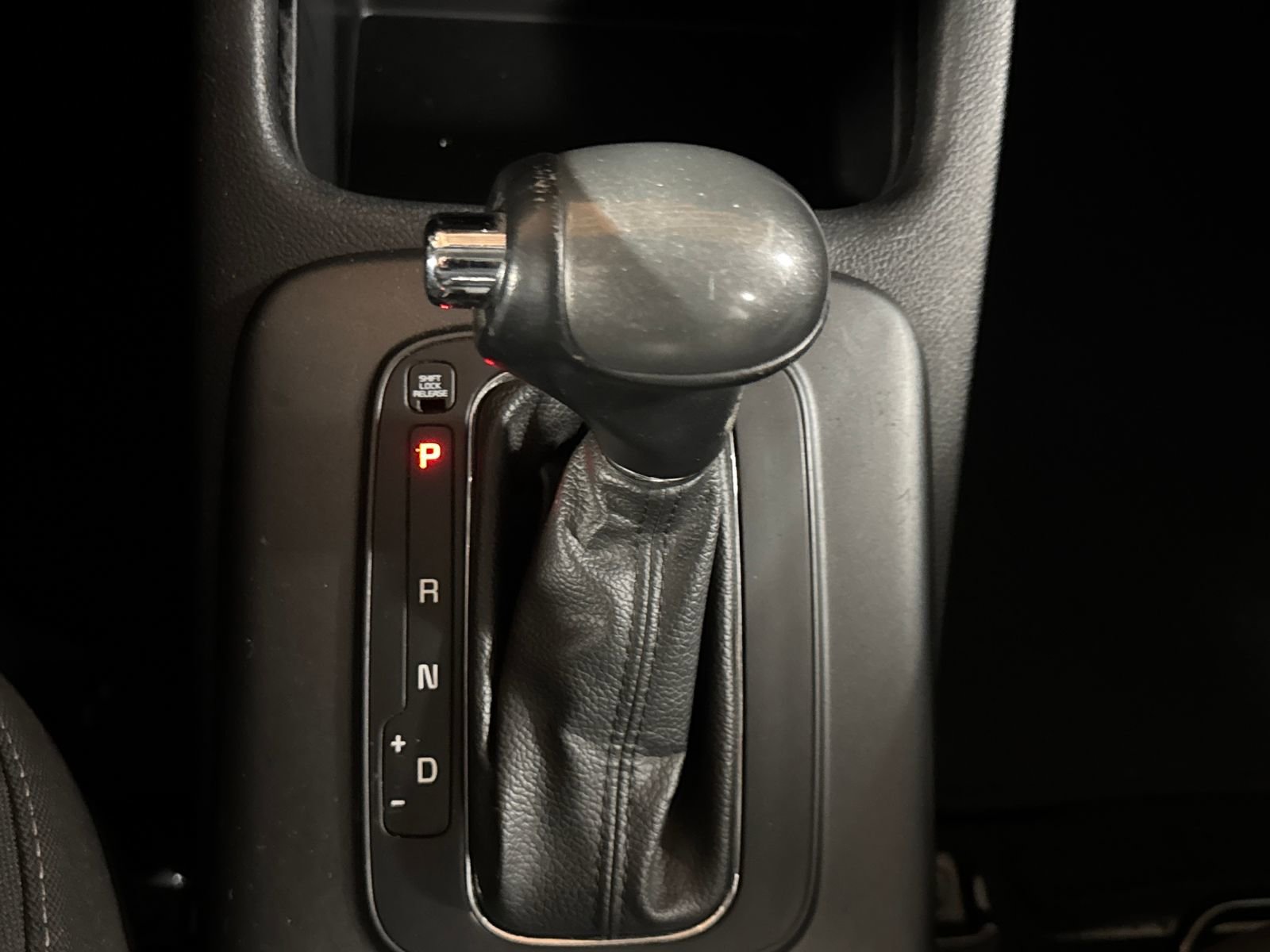 Used 2016 Kia Forte EX image 20