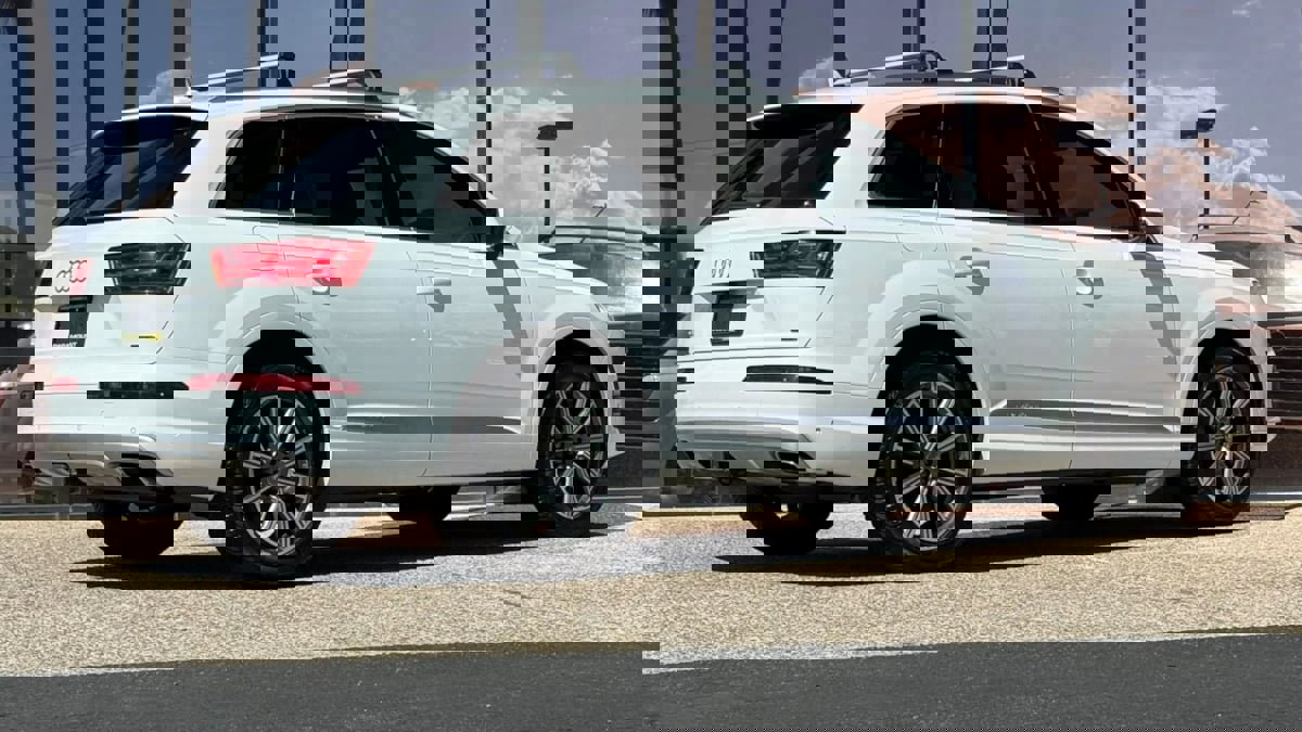 Used 2019 Audi Q7 3.0T Premium Plus image 20