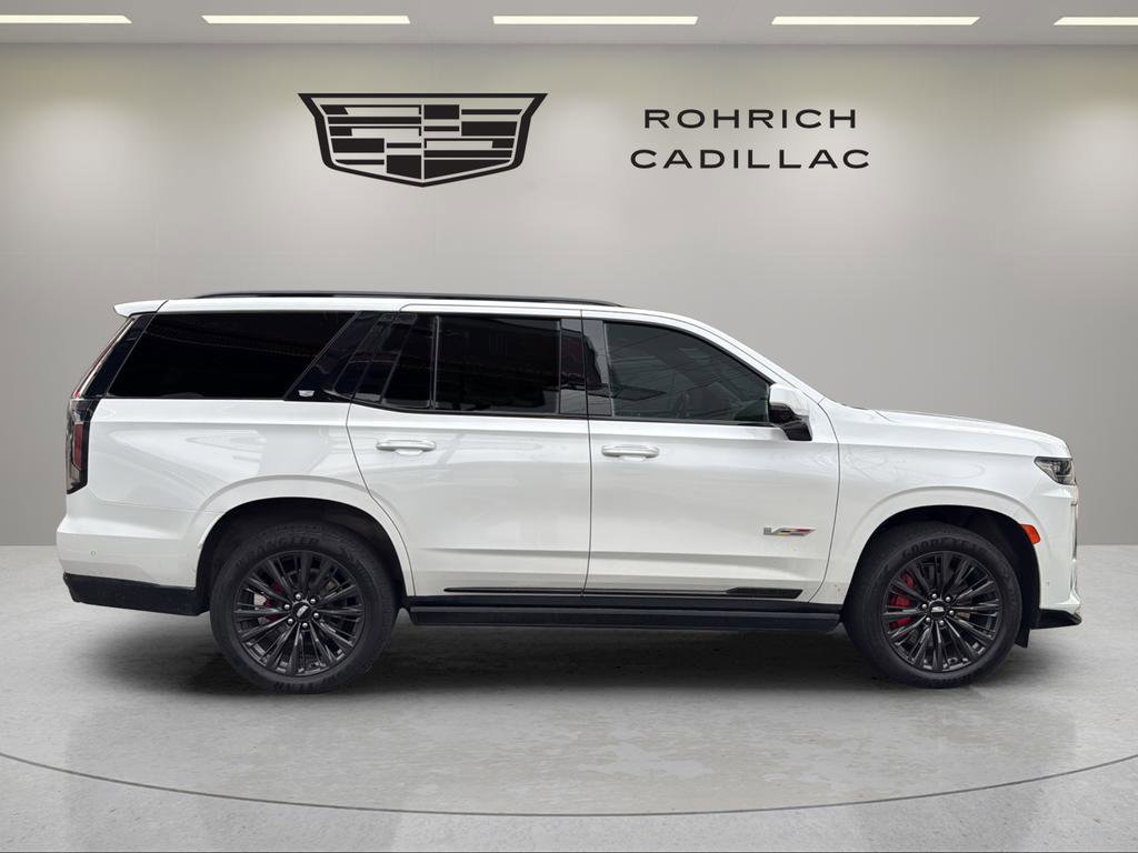 Used 2023 Cadillac Escalade V w/ LPO, ONYX Package image 5