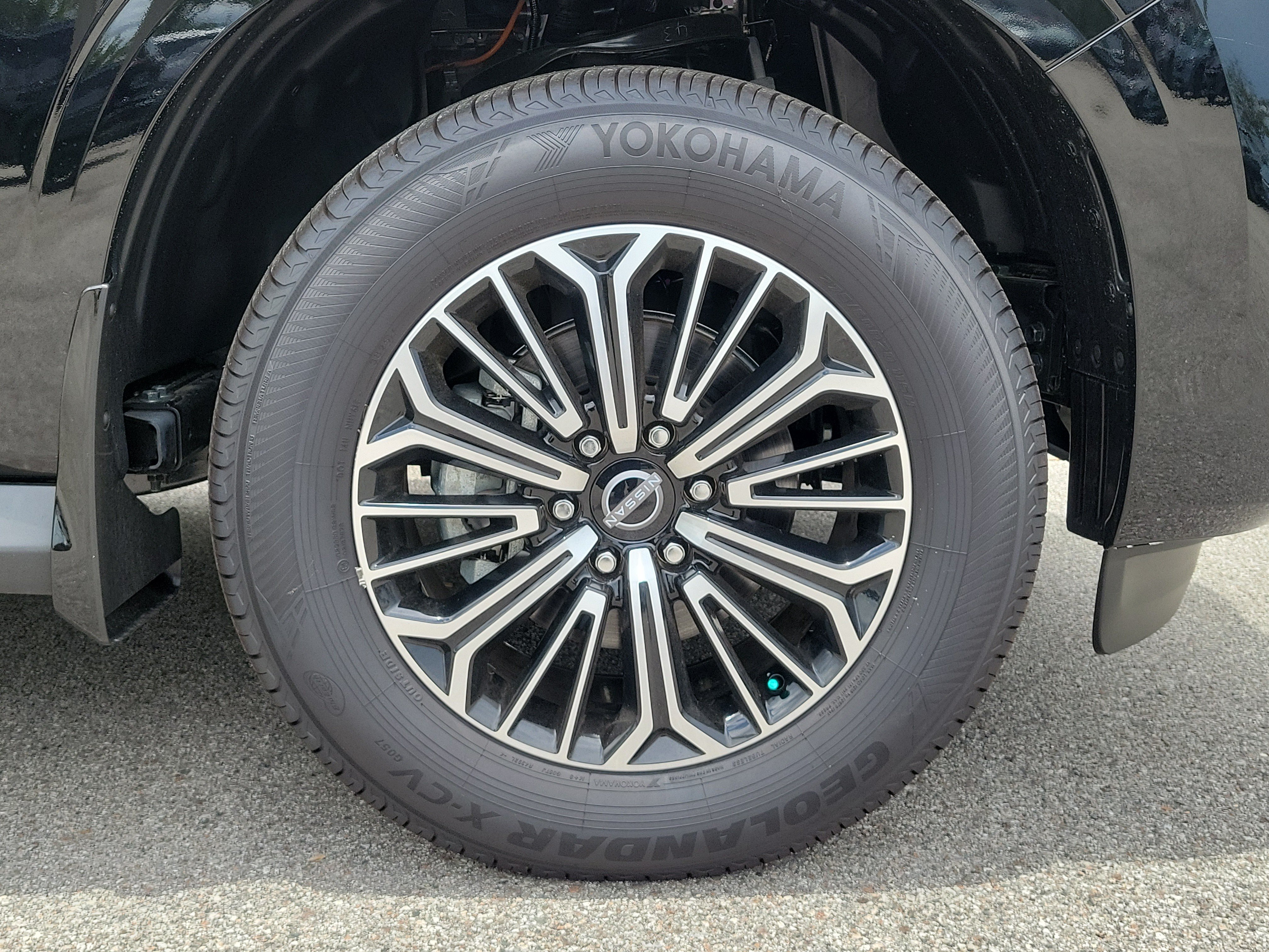 New 2026 Nissan Armada Platinum RWD image 4