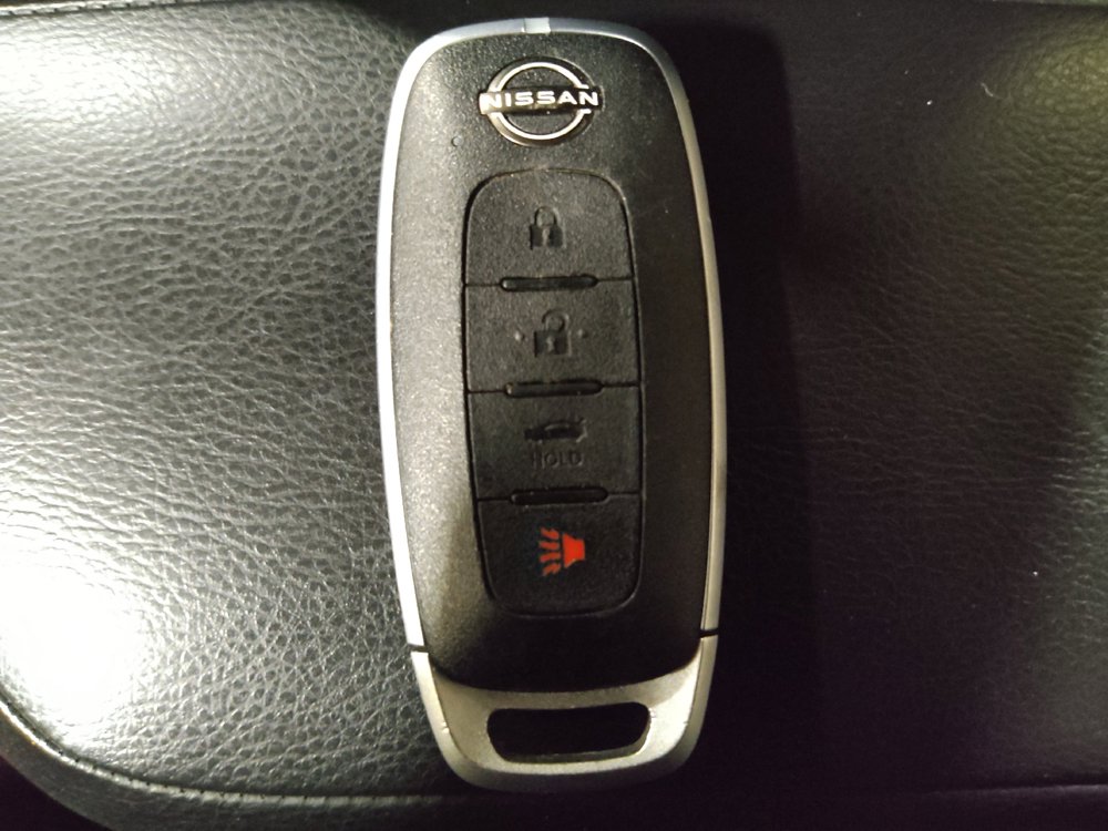 Used 2024 Nissan Versa SV w/ Trunk Package FWD image 32