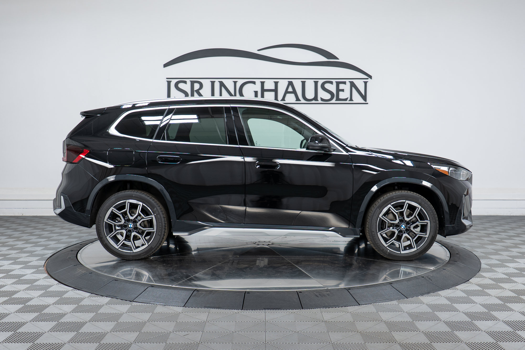 New 2026 BMW X1 xDrive28i w/ Convenience Package AWD/4WD image 4