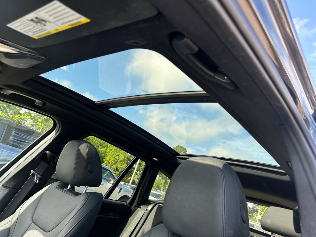 Used 2021 BMW X3 sDrive30i w/ Premium Package image 13