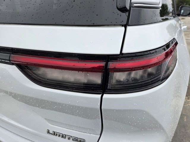 Certified 2023 Jeep Grand Cherokee Limited image 14