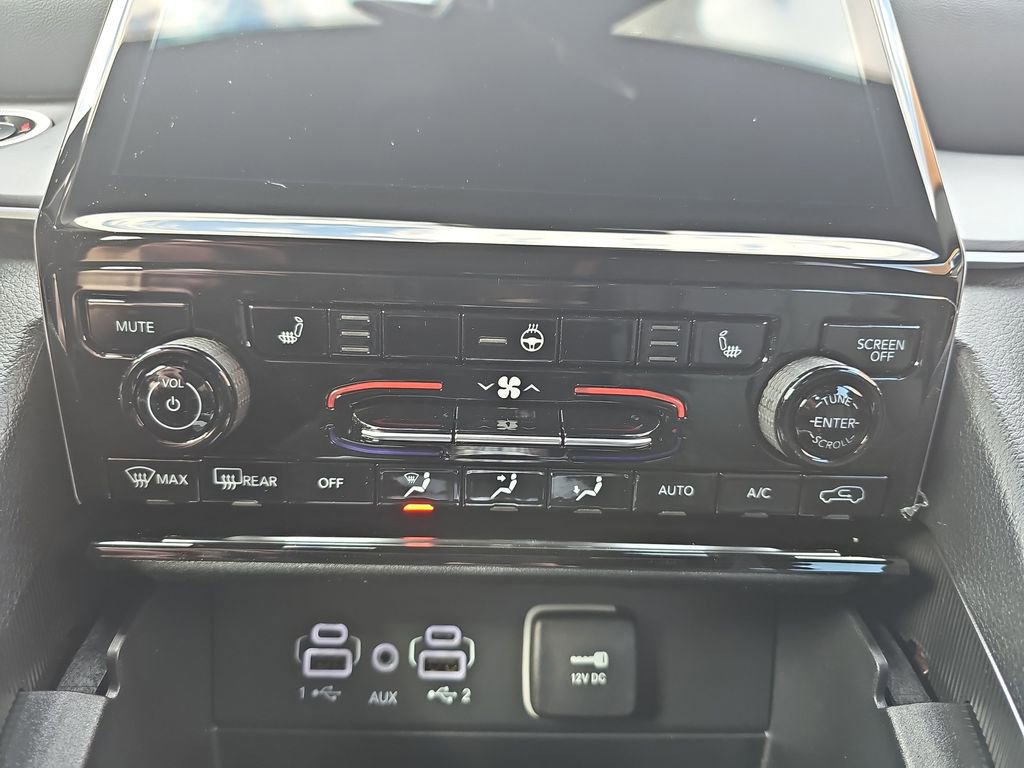 New 2025 Jeep Grand Cherokee Limited w/ Trailer Tow Package image 21