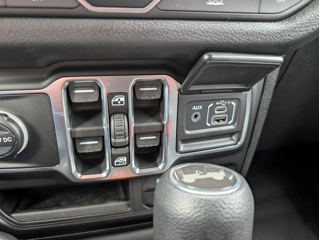 New 2026 Jeep Wrangler Unlimited Sport AWD/4WD image 25