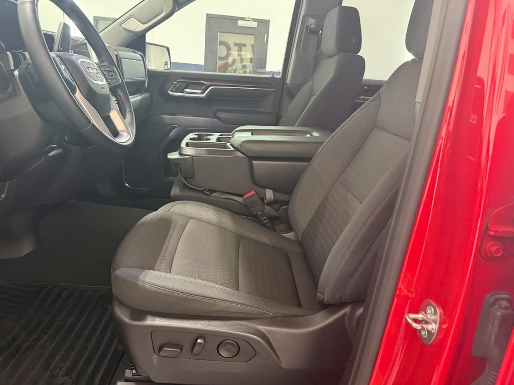 Used 2024 GMC Sierra 1500 Elevation AWD/4WD image 30