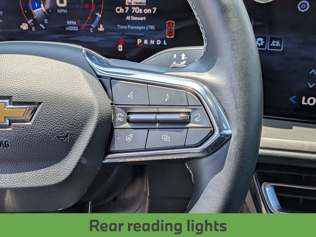 Used 2025 Chevrolet Traverse LT FWD image 20