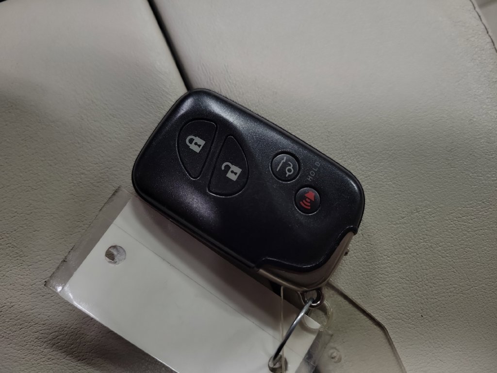 Used 2015 Lexus GX 460 w/ Premium Package AWD/4WD image 21