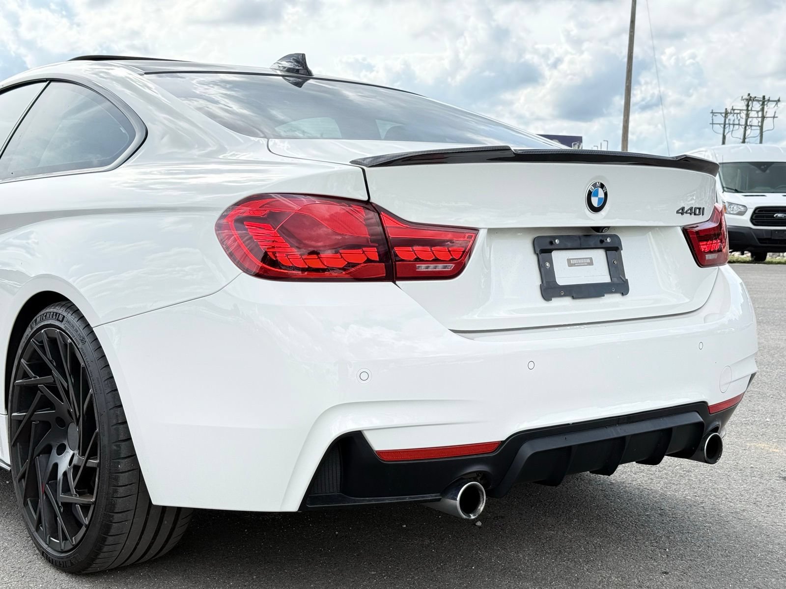 Used 2019 BMW 440i Coupe w/ M Sport Package RWD image 4