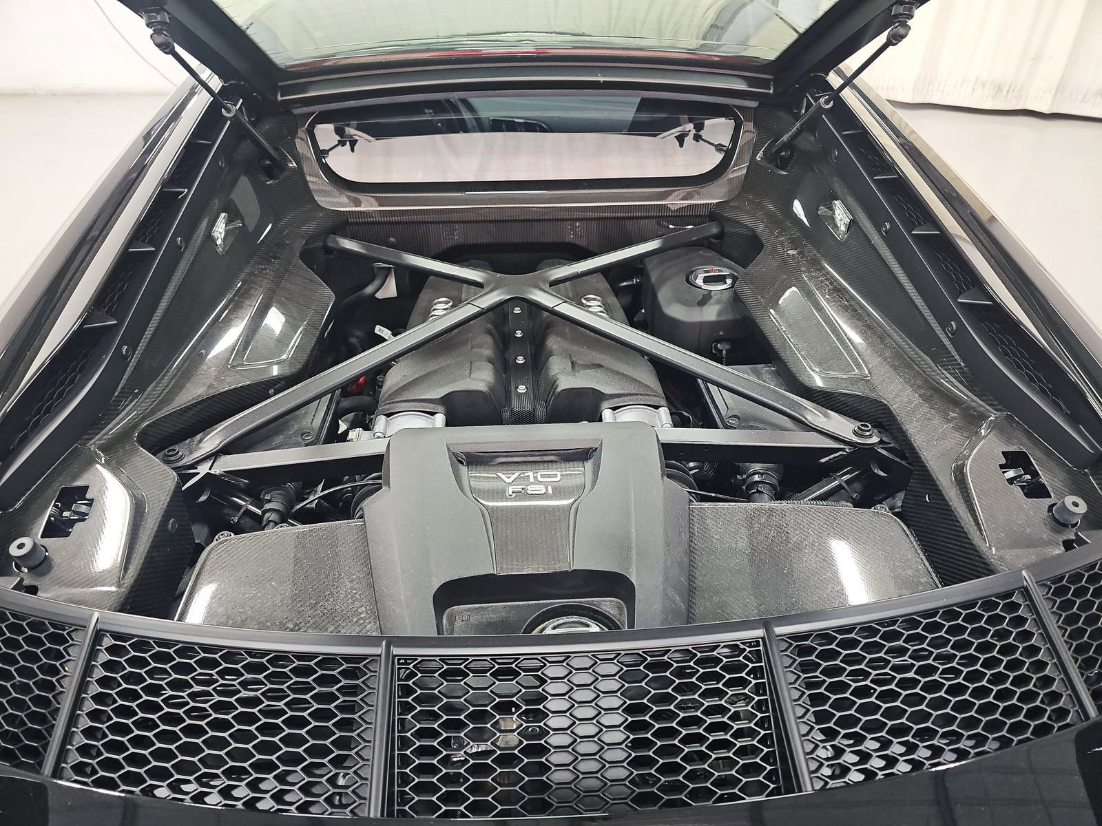 Used 2023 Audi R8 V10 GT RWD image 15