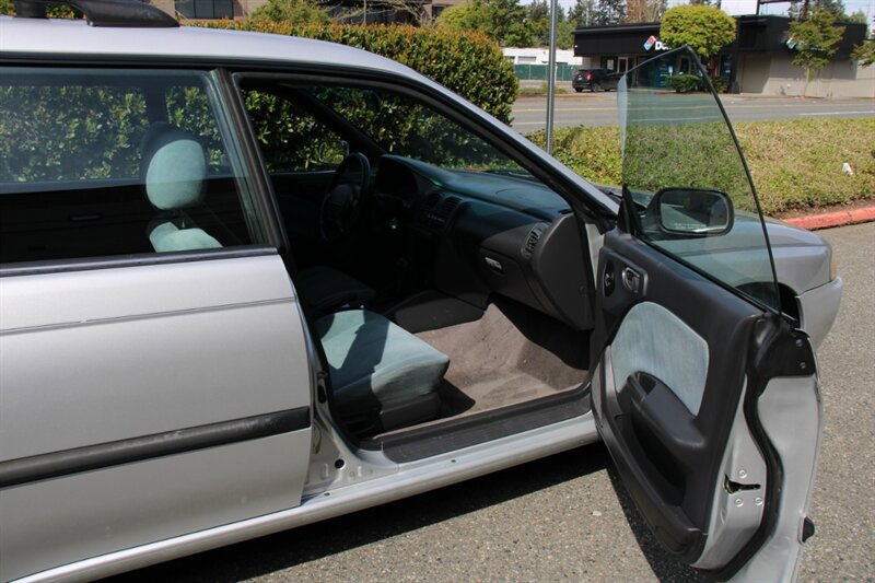Used 1995 Subaru Legacy L AWD/4WD image 13