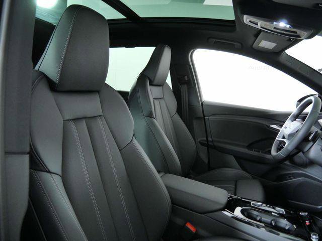 New 2027 Audi Q6 e-tron Prestige AWD/4WD image 12