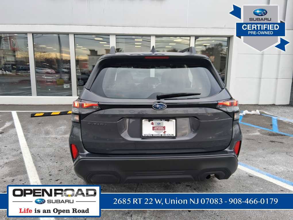 Used 2025 Subaru Forester image 7