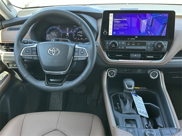 New 2026 Toyota Grand Highlander Platinum image 10