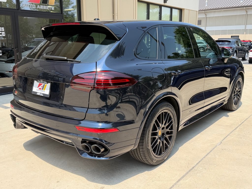 Used 2016 Porsche Cayenne GTS AWD/4WD image 8