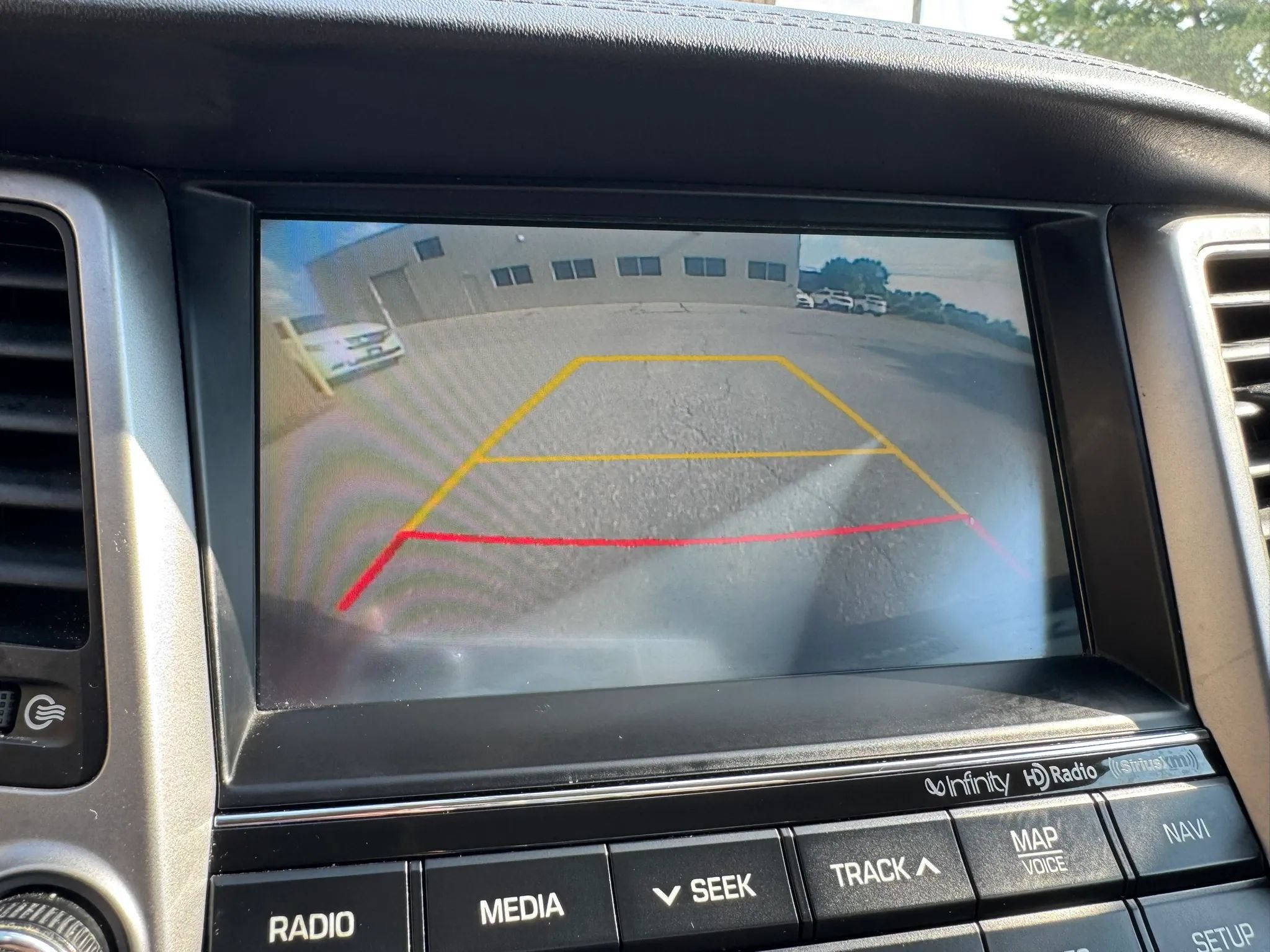 Used 2017 Hyundai Tucson SE Plus AWD/4WD image 19