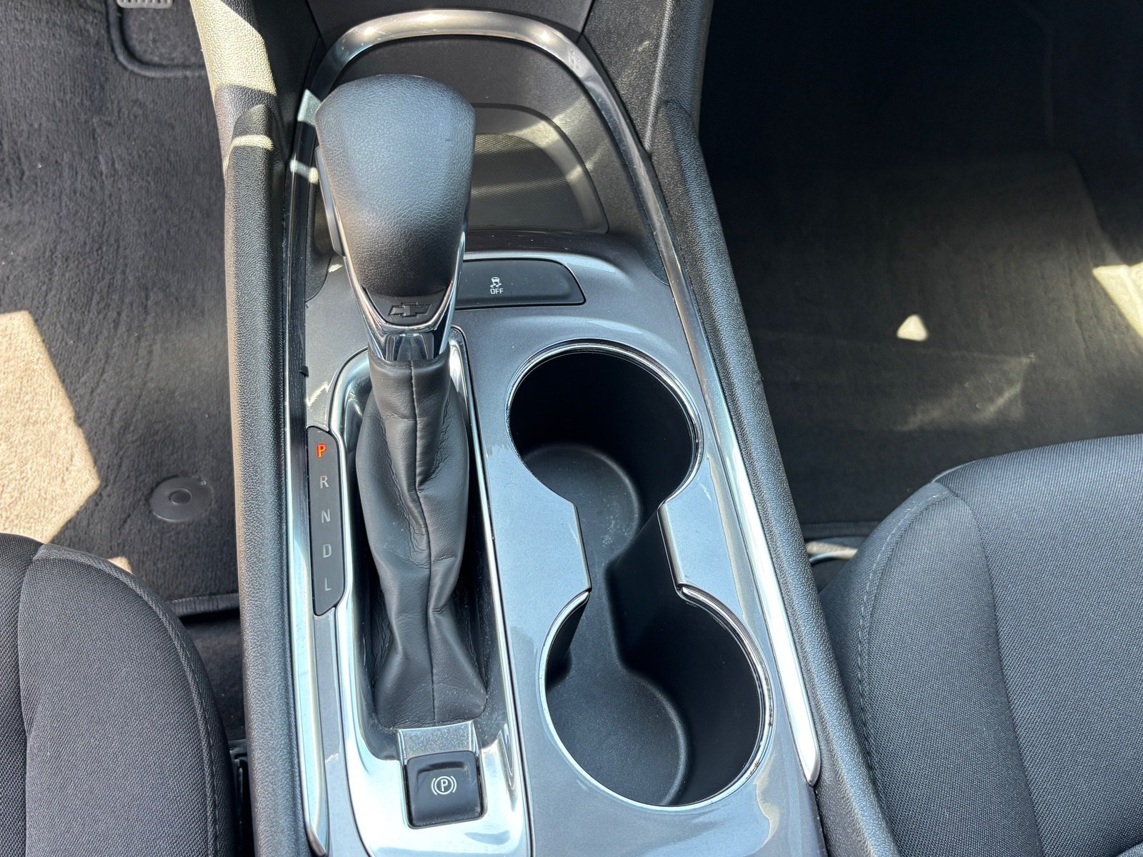 Used 2023 Chevrolet Malibu LT FWD image 16