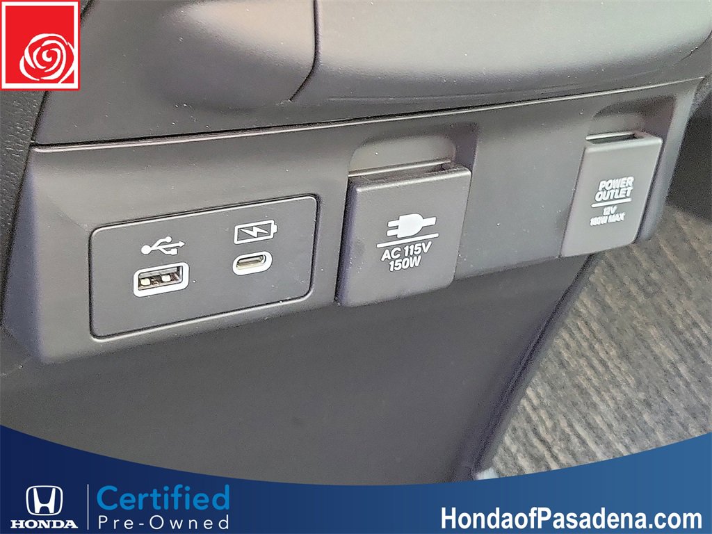 Certified 2026 Honda Odyssey Elite image 18