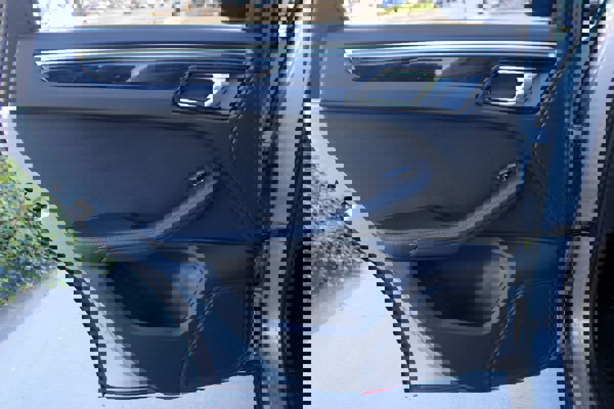 Used 2020 Porsche Macan image 48