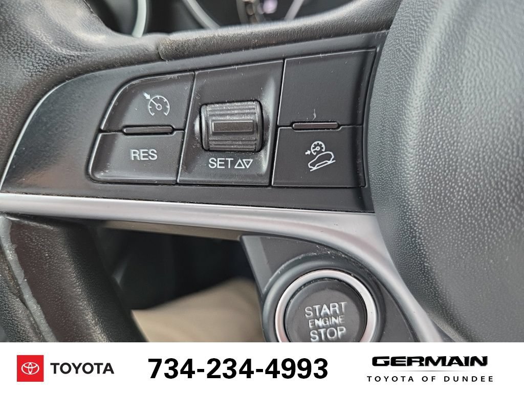 Used 2018 Alfa Romeo Stelvio Ti AWD/4WD image 24