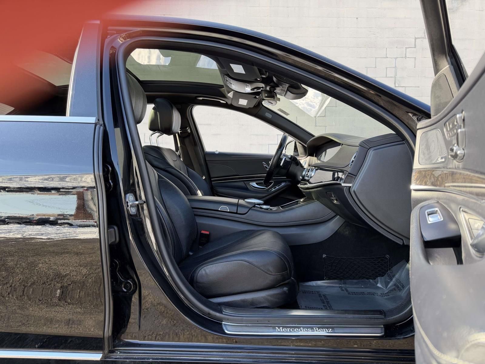 Used 2020 Mercedes-Benz S 450 4MATIC Sedan w/ Premium Package image 12