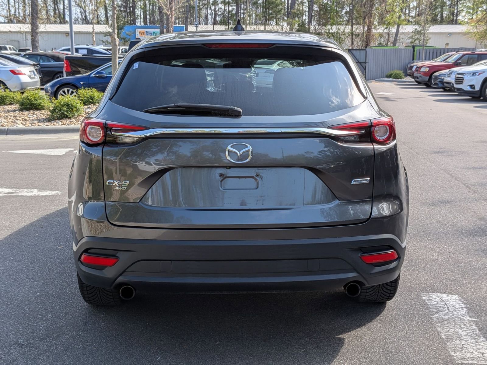 Used 2018 MAZDA CX-9 Touring image 4