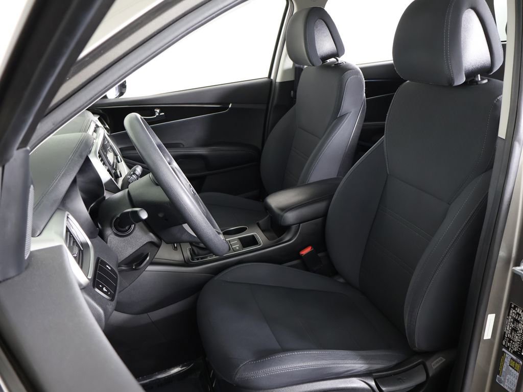 Used 2016 Kia Sorento L FWD image 23