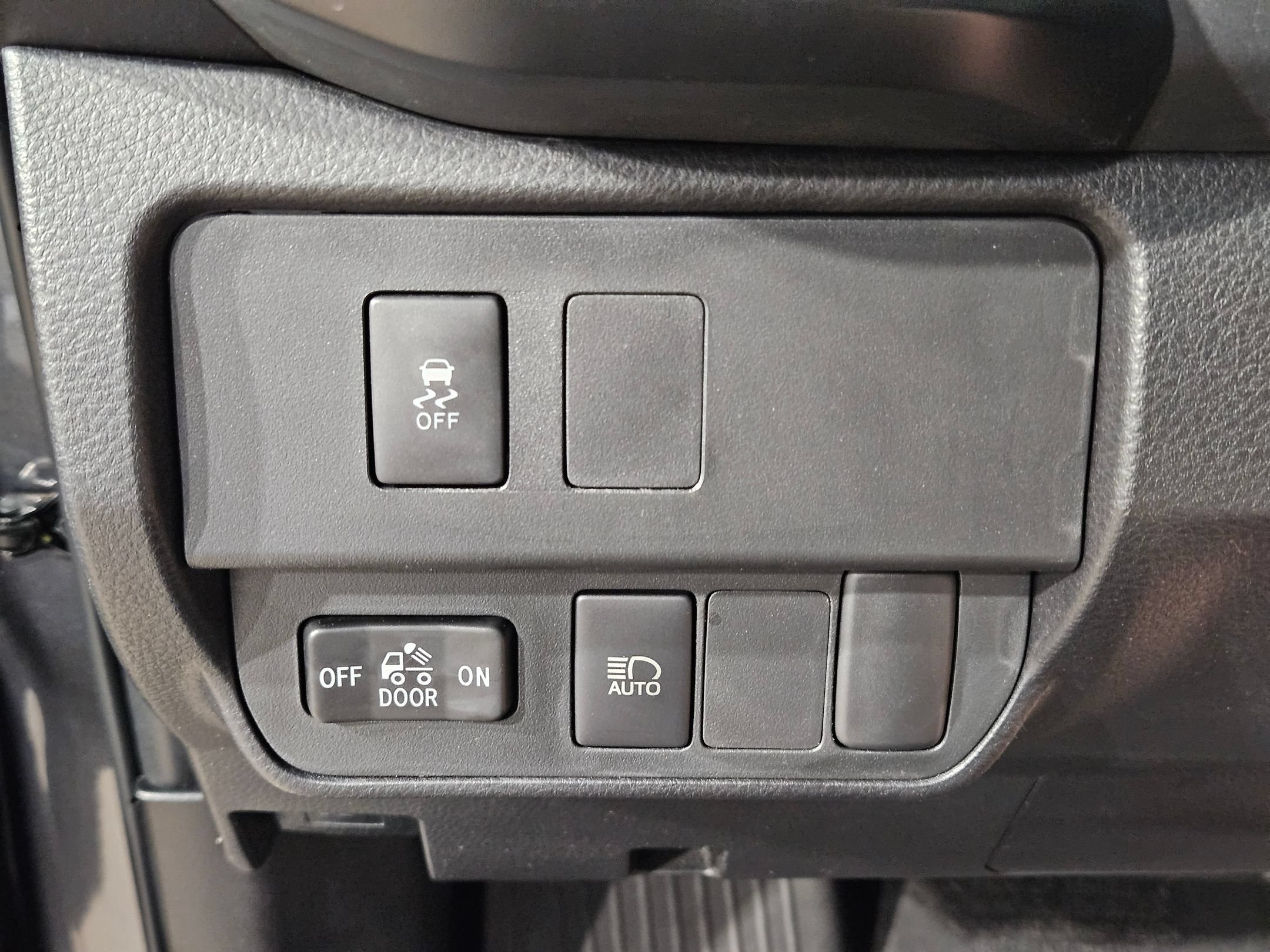 Certified 2023 Toyota Tacoma SR w/ SR Convenience Package RWD image 24