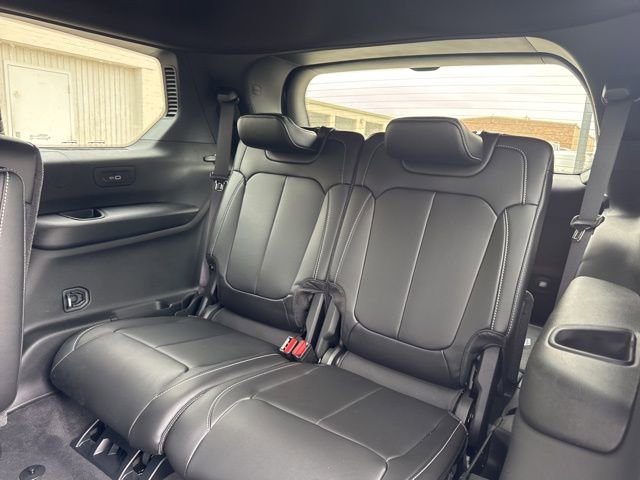 New 2026 Jeep Grand Cherokee L Limited image 13