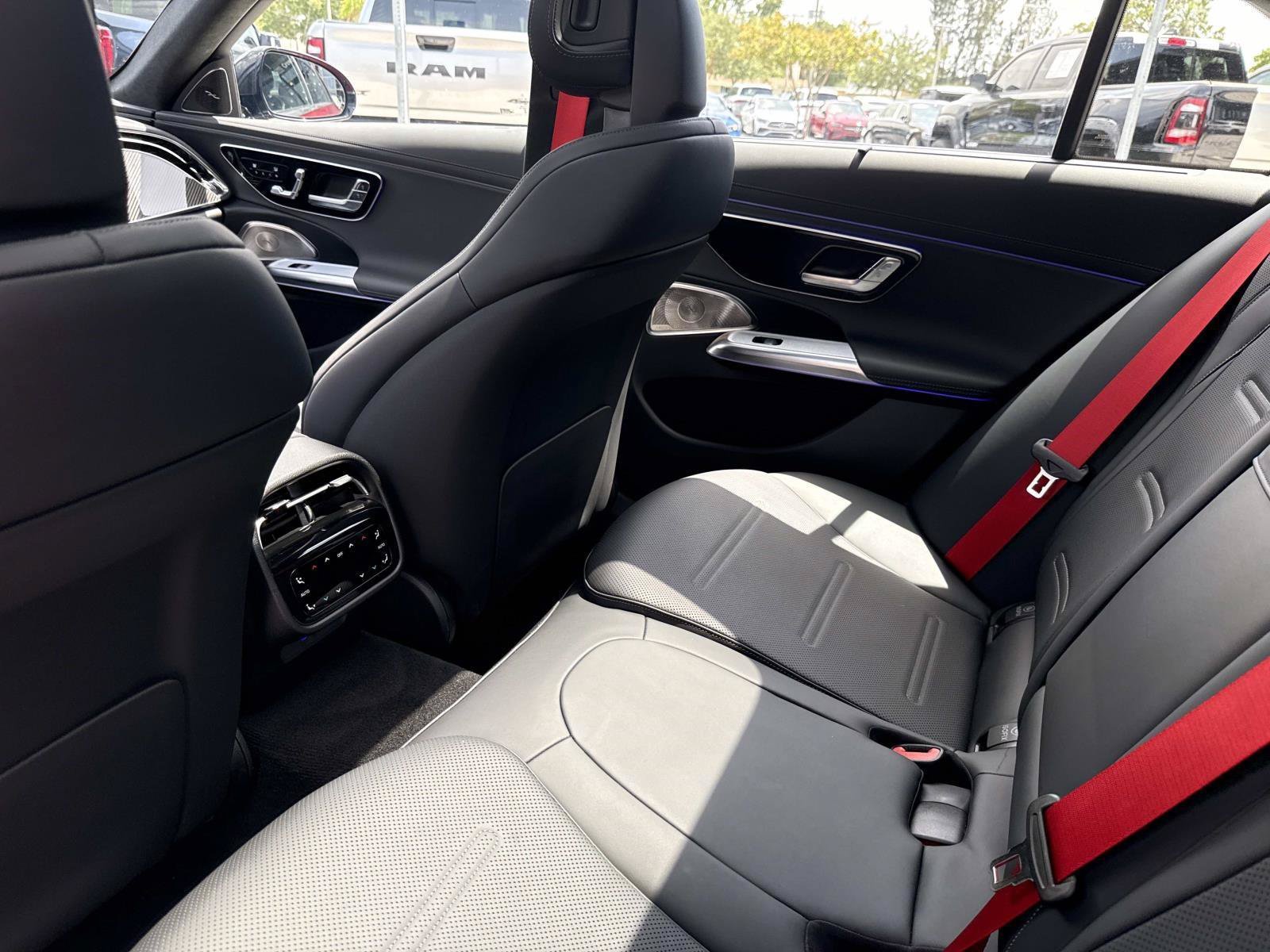 Certified 2025 Mercedes-Benz E 53 AMG e 4MATIC Sedan image 14