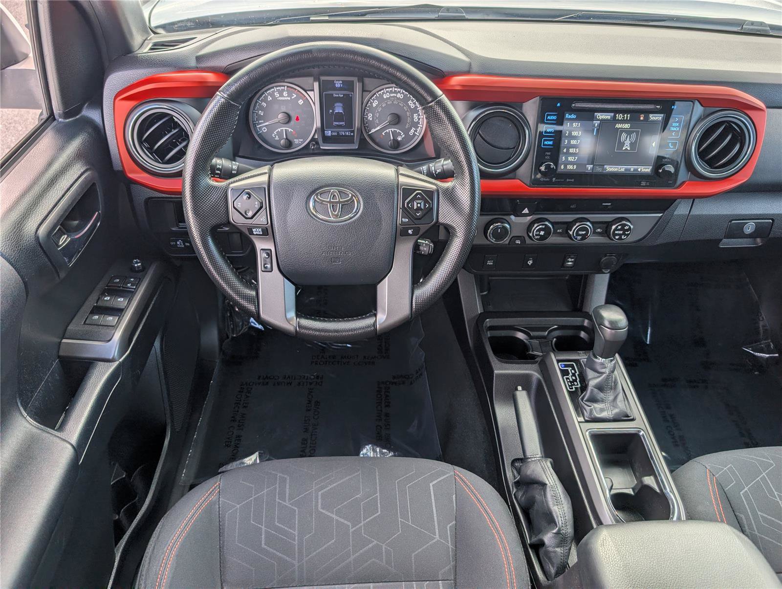Used 2016 Toyota Tacoma TRD Sport w/ Towing Package AWD/4WD image 18