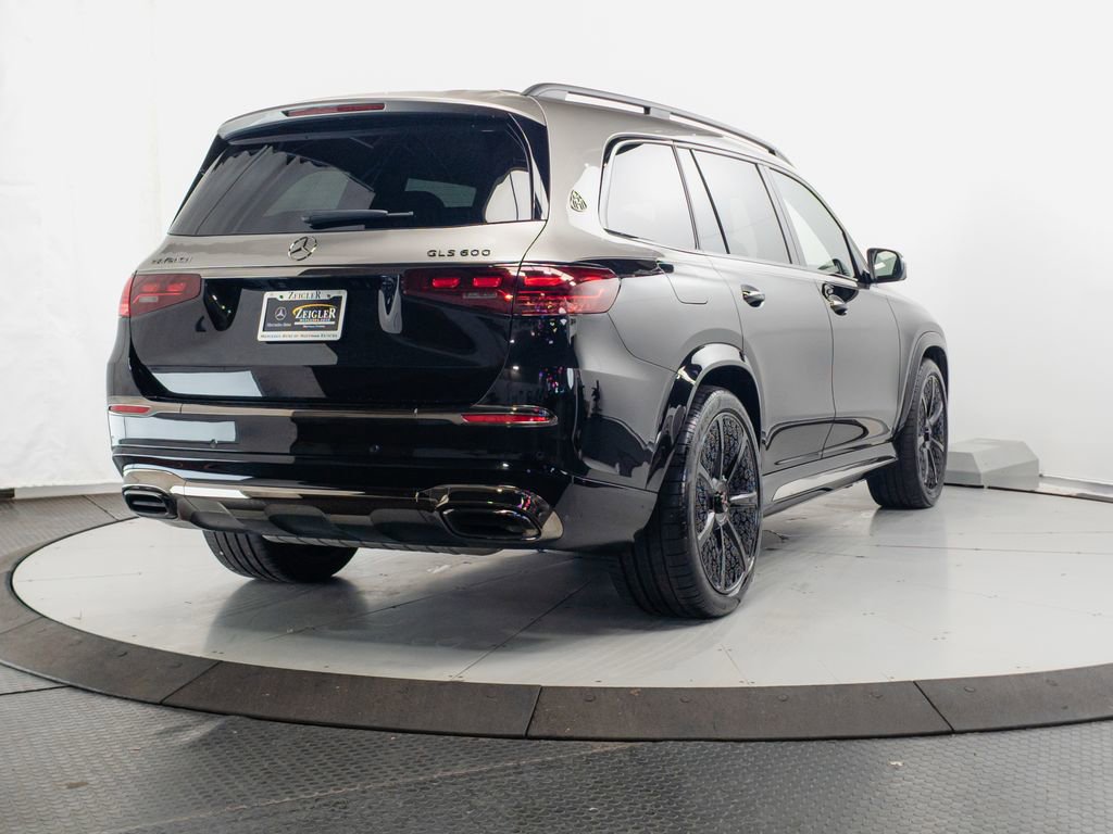 Used 2025 Mercedes-Benz Maybach GLS 600 4MATIC image 36