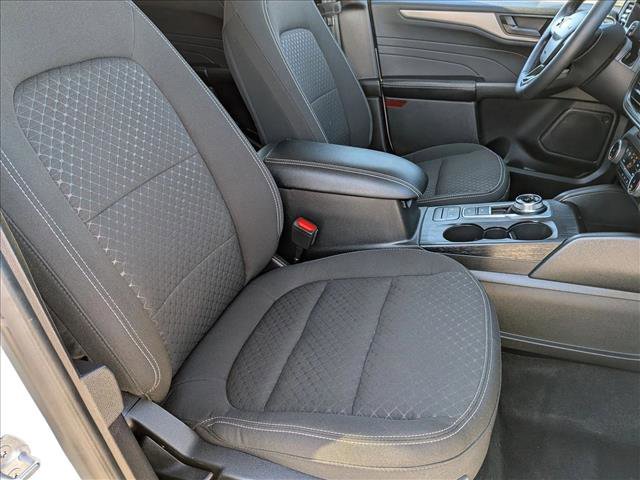 Certified 2023 Ford Escape Active AWD/4WD image 19
