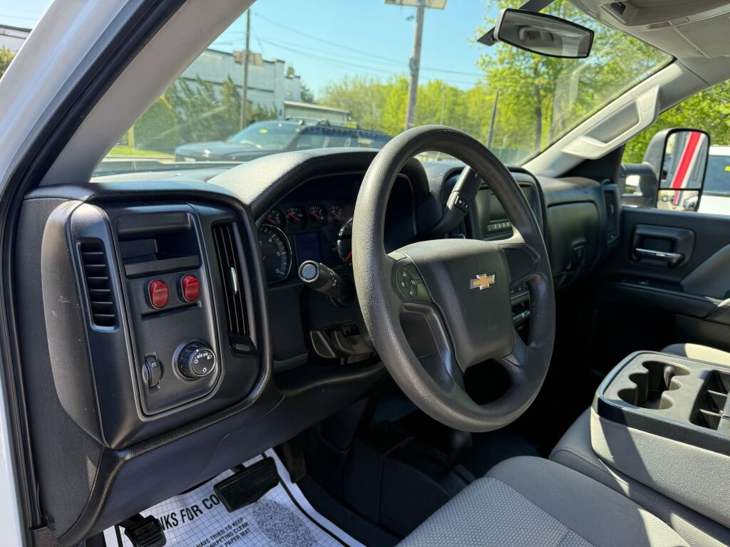 Used 2016 Chevrolet Silverado 1500 W/T w/ Trailering Package AWD/4WD image 11