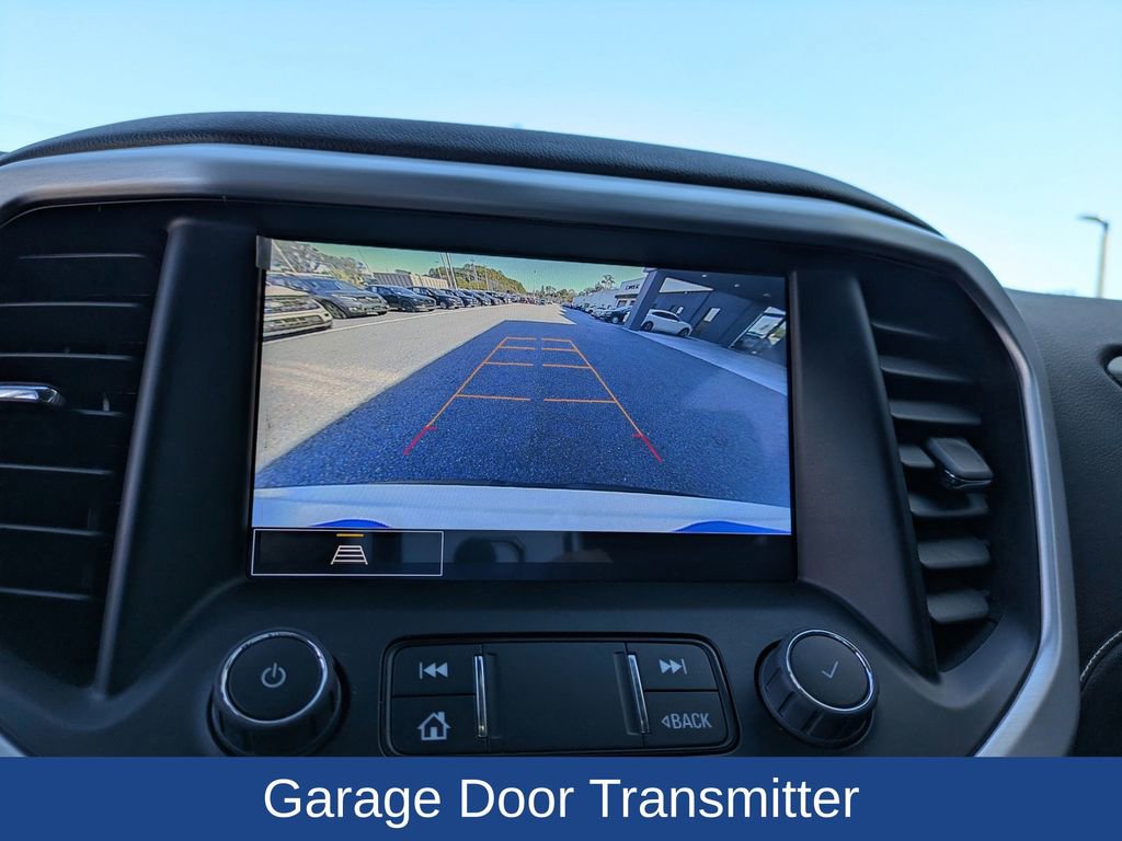 Used 2023 GMC Acadia SLT w/ Preferred Package image 25