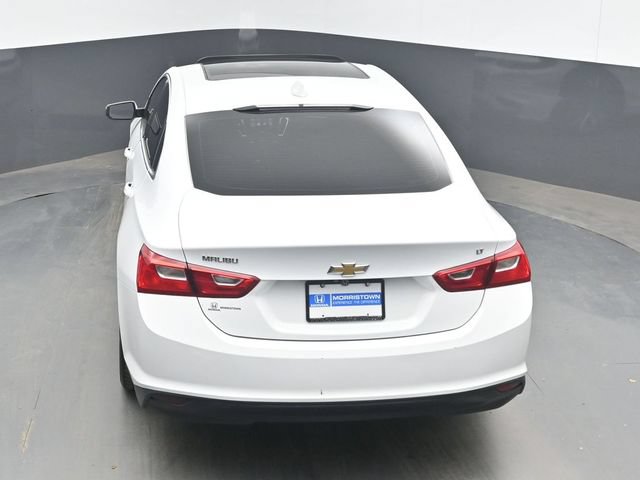 Used 2016 Chevrolet Malibu LT FWD image 35